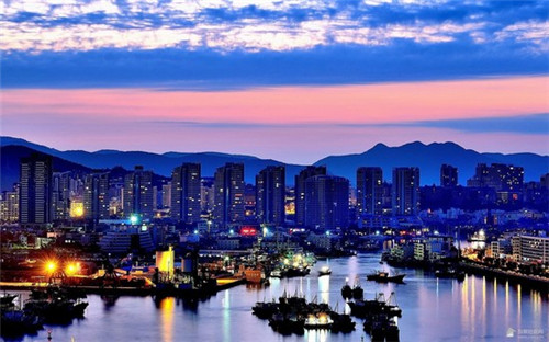 葱葱那年串串香火锅